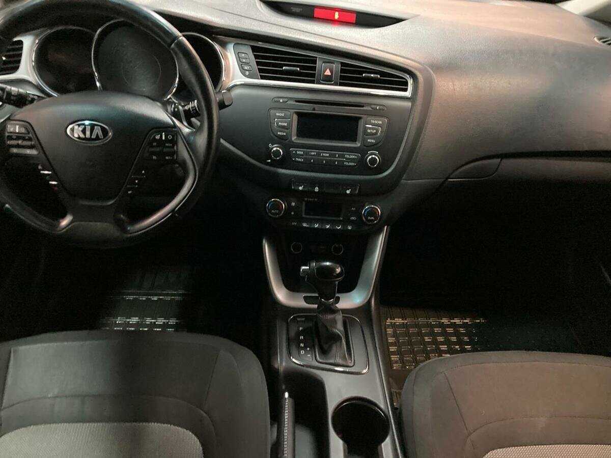 Kia Ceed 2015 года с пробегом. Фото: #12