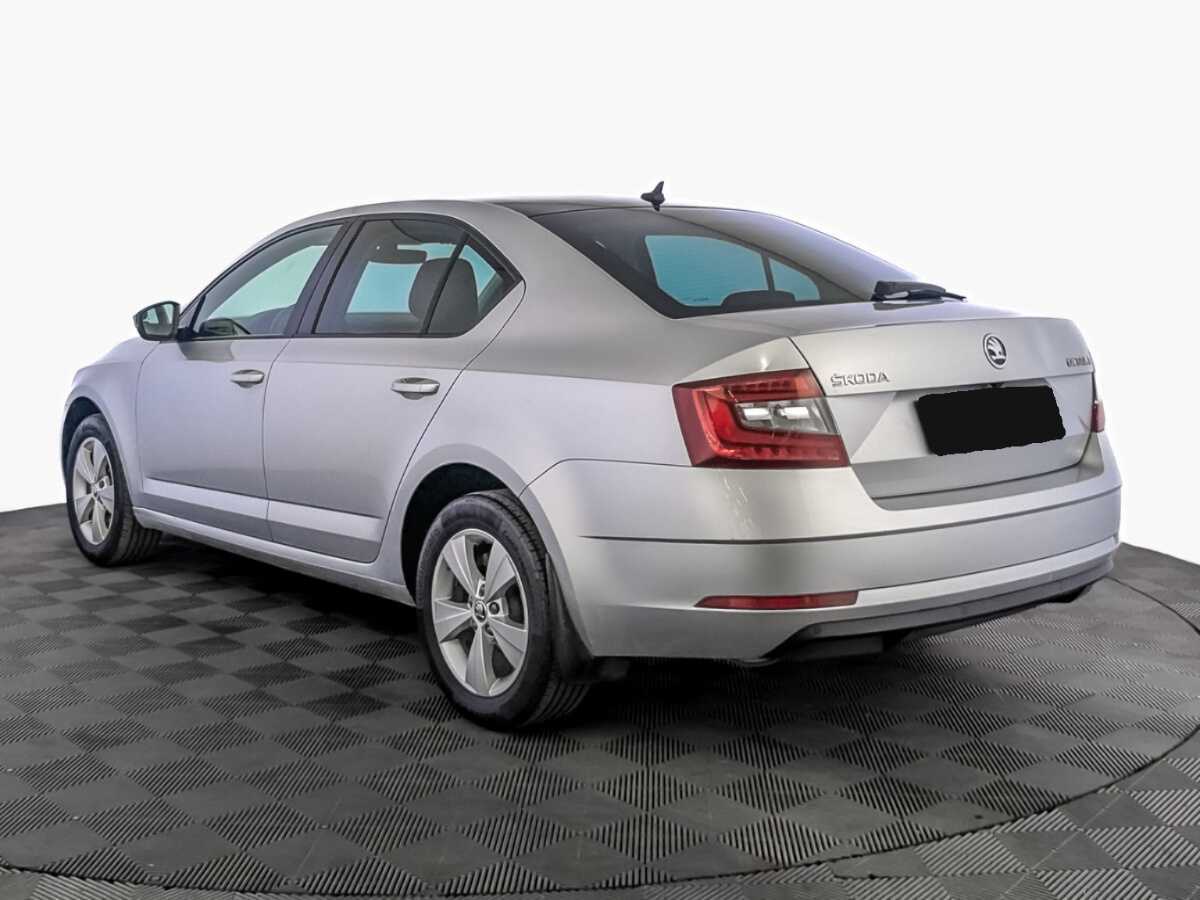 Skoda Octavia 2018 года с пробегом. Фото: #6