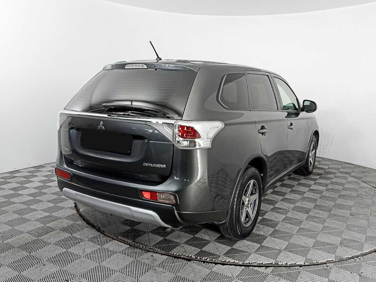 Mitsubishi Outlander 2014 года с пробегом. Фото: #3