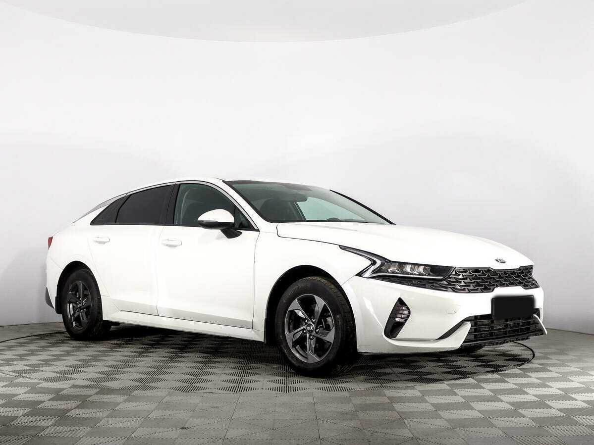 Kia K5 2021 года с пробегом. Фото: #2