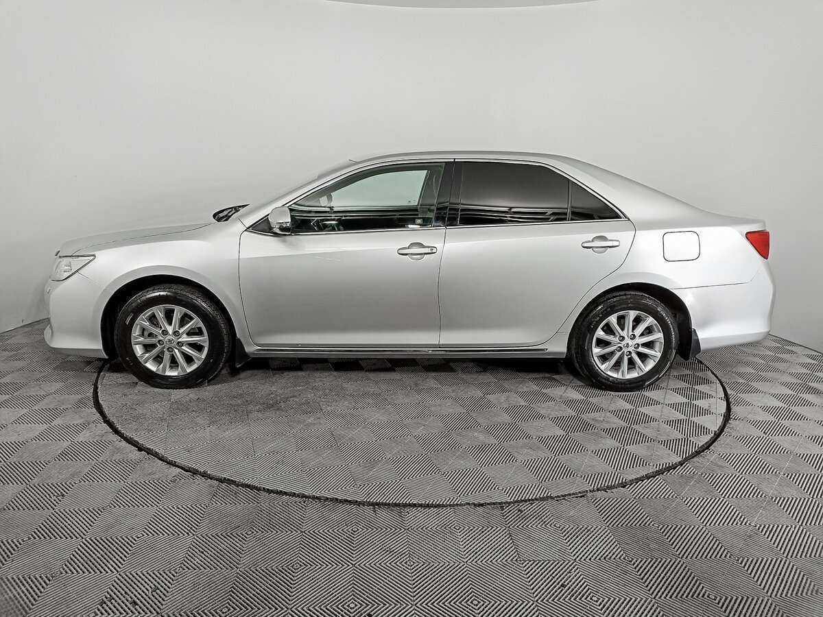 Toyota Camry 2014 года с пробегом. Фото: #7