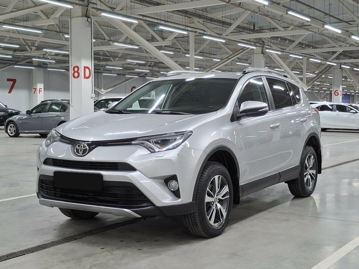Toyota RAV4 2019 года с пробегом. Фото: #0