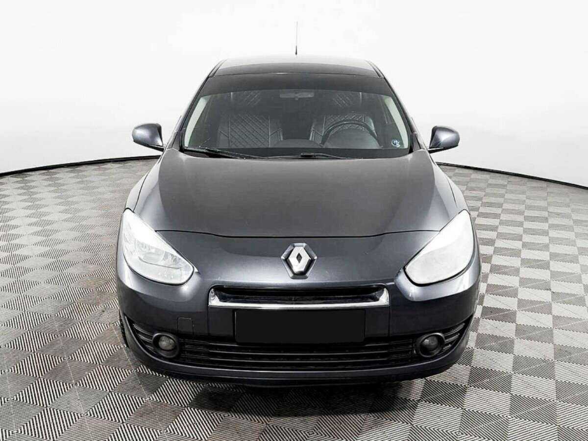 Renault Fluence 2012 года с пробегом. Фото: #1