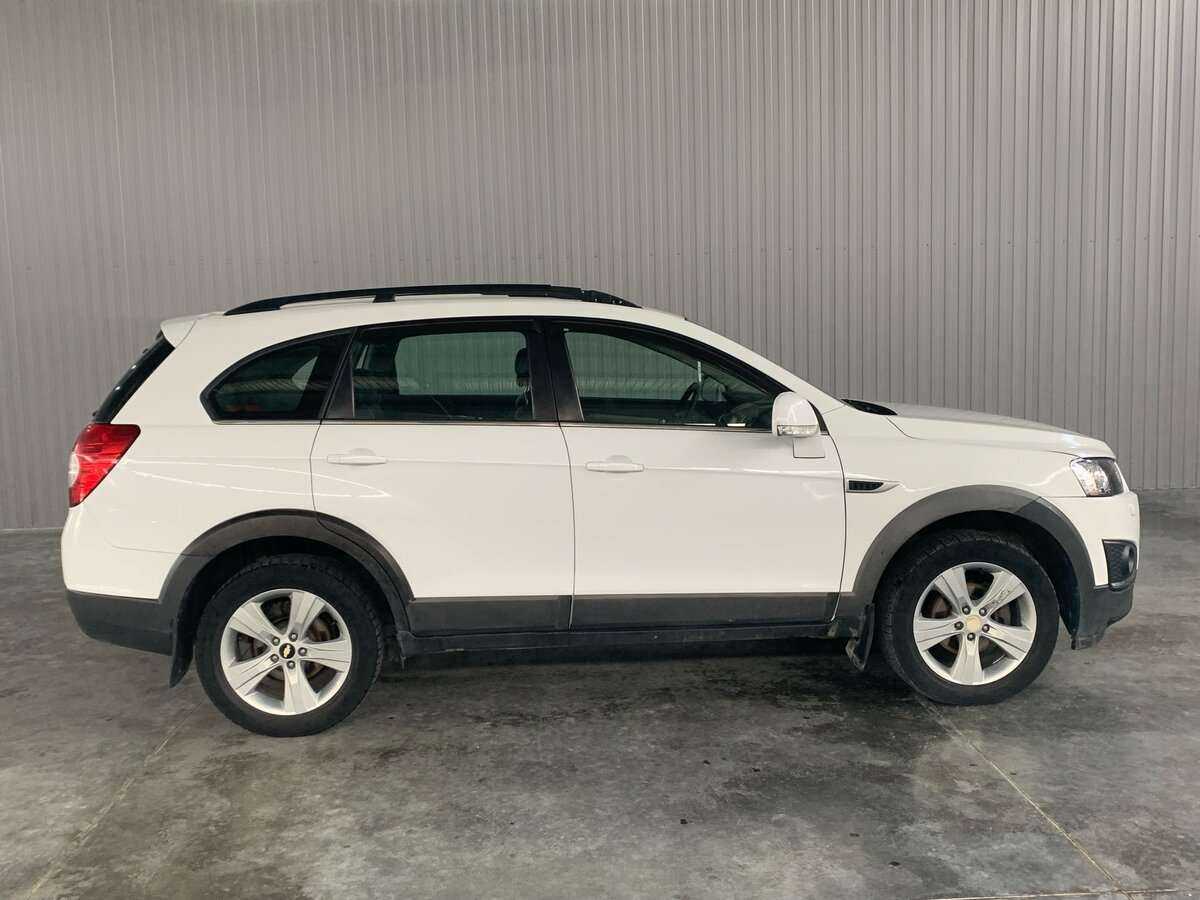 Chevrolet Captiva 2013 года с пробегом. Фото: #3