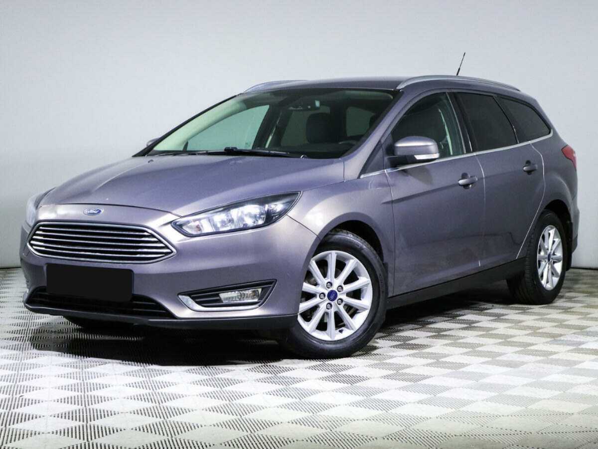 Ford Focus 2017 года с пробегом. Посмотреть фото