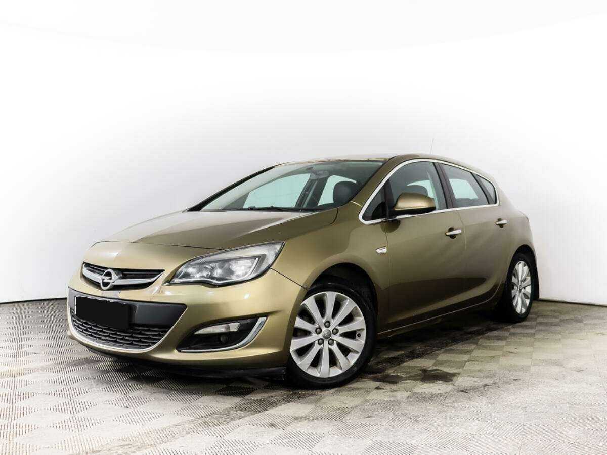 Opel Astra 2013 года с пробегом. Фото: #0