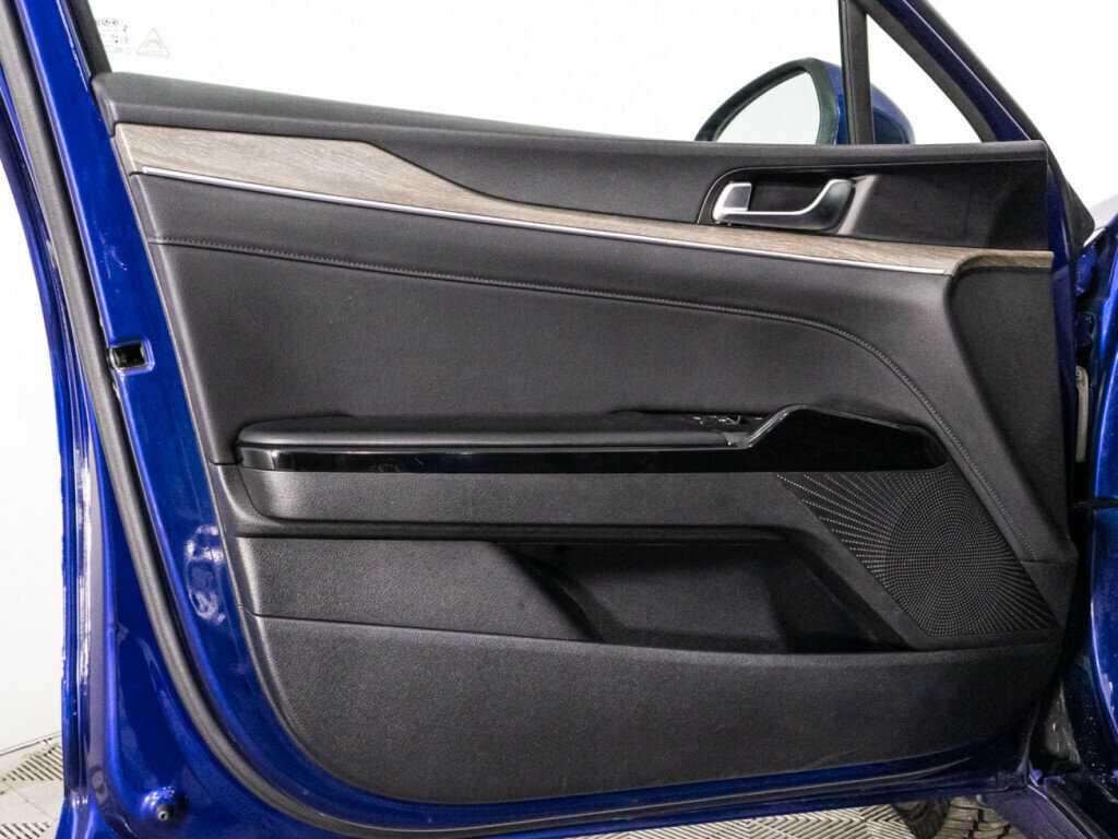 Kia K5 2021 года с пробегом. Фото: #25