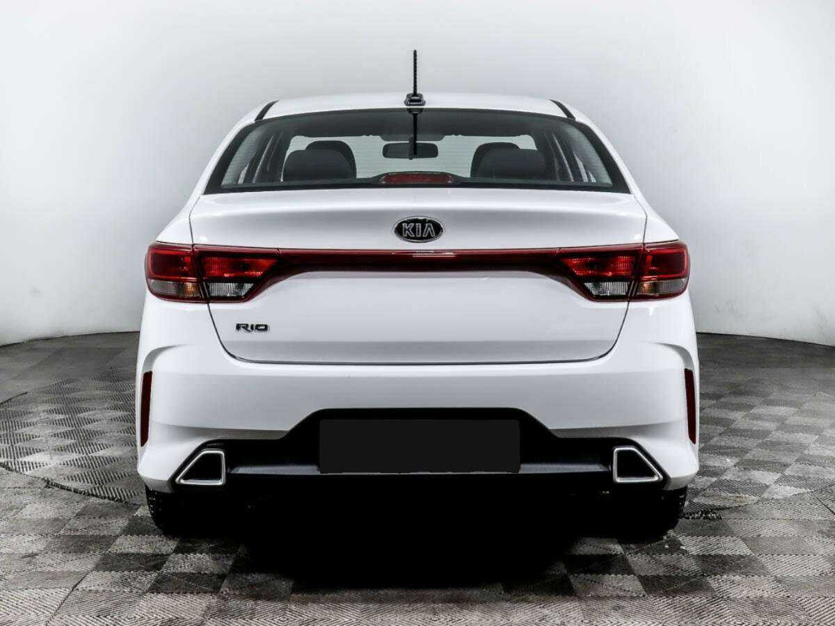 Kia Rio 2021 года с пробегом. Фото: #4