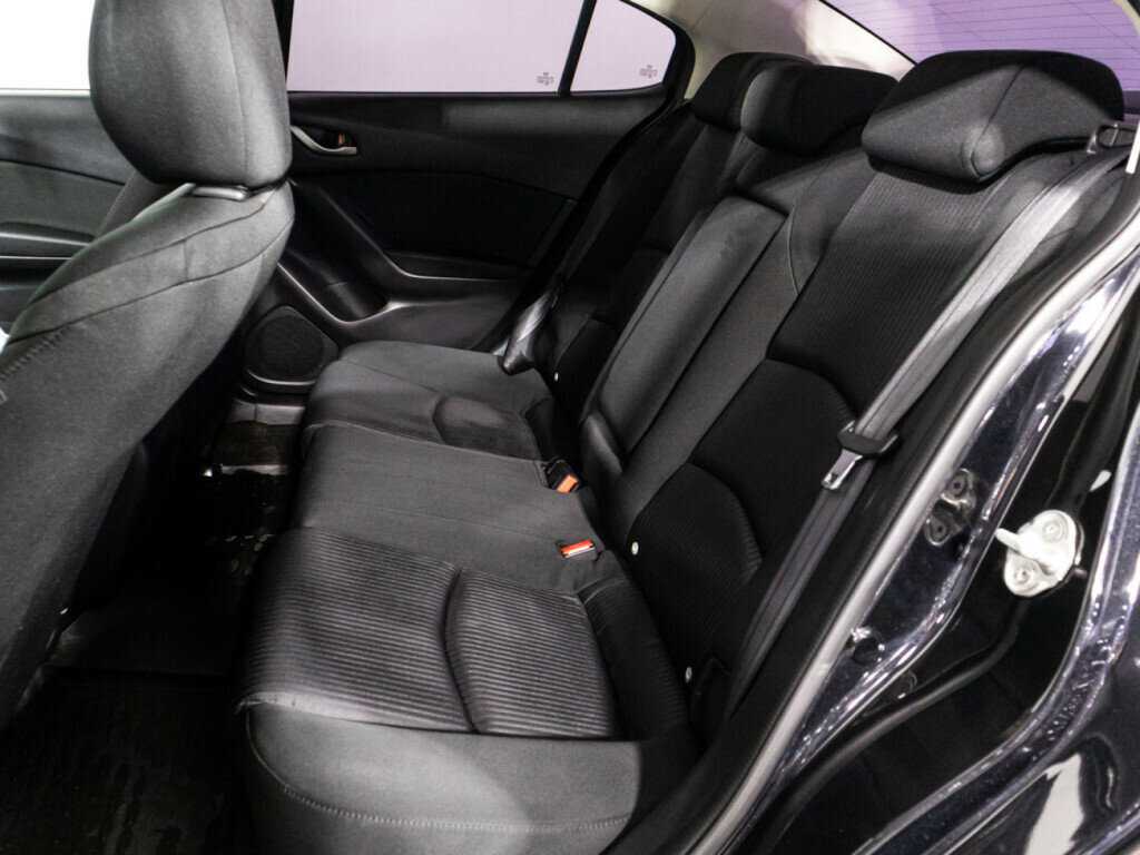 Mazda 3 2013 года с пробегом. Фото: #9