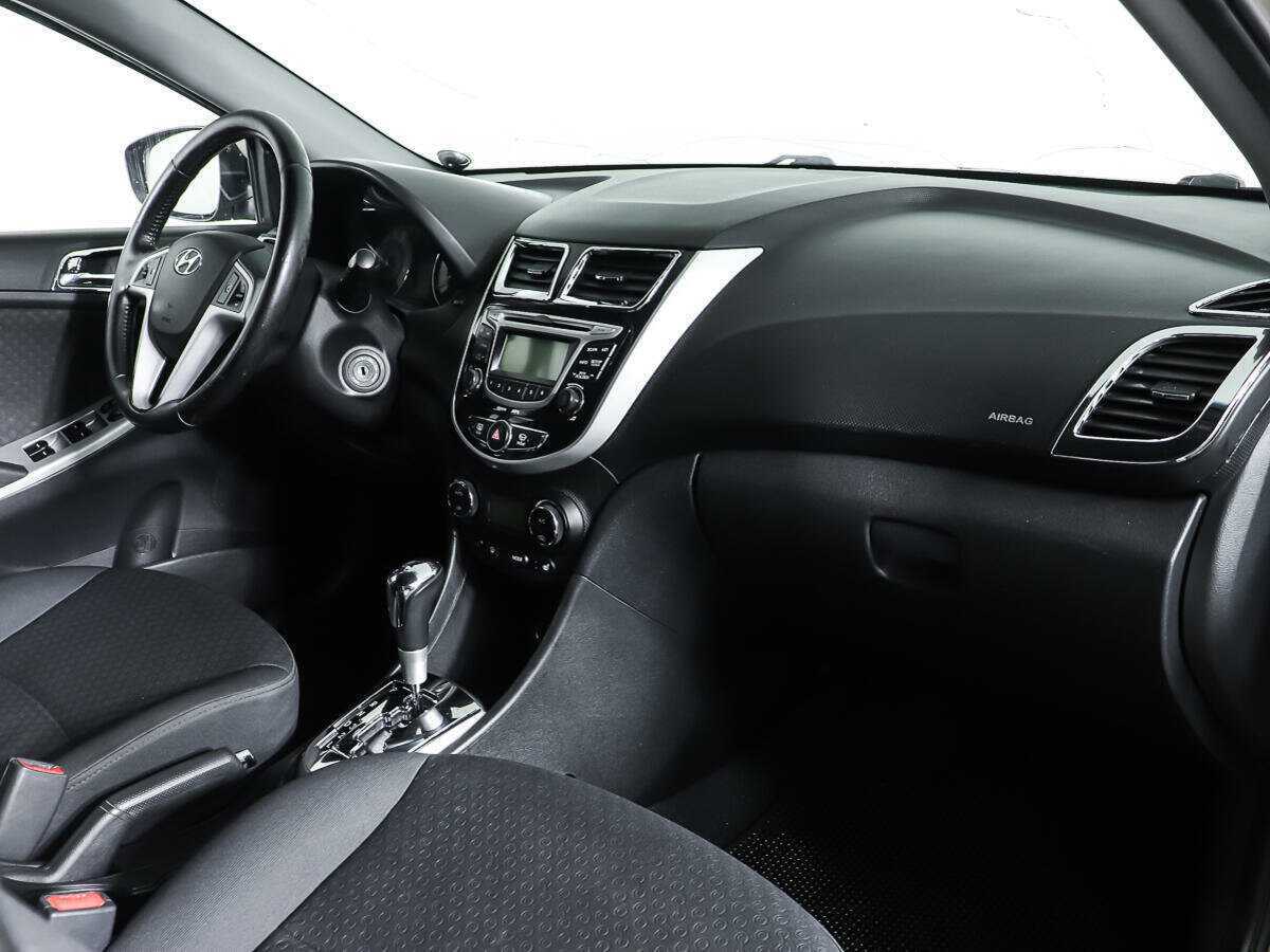 Hyundai Solaris 2012 года с пробегом. Фото: #7