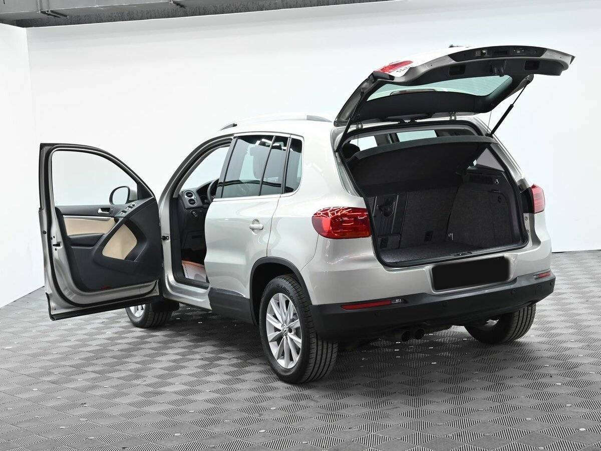 Volkswagen Tiguan 2012 года с пробегом. Фото: #4