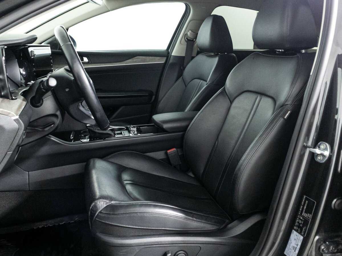 Kia K5 2021 года с пробегом. Фото: #16