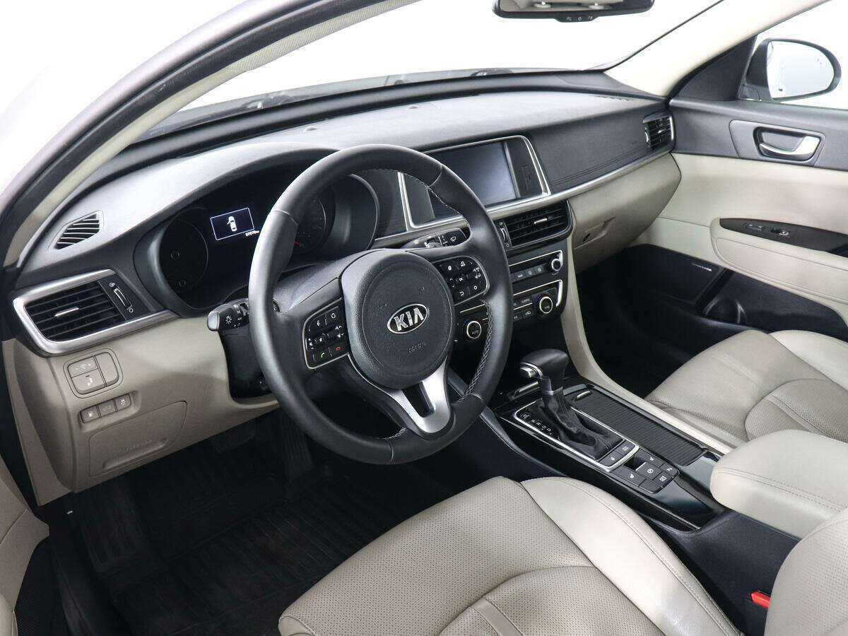 Kia Optima 2017 года с пробегом. Фото: #8