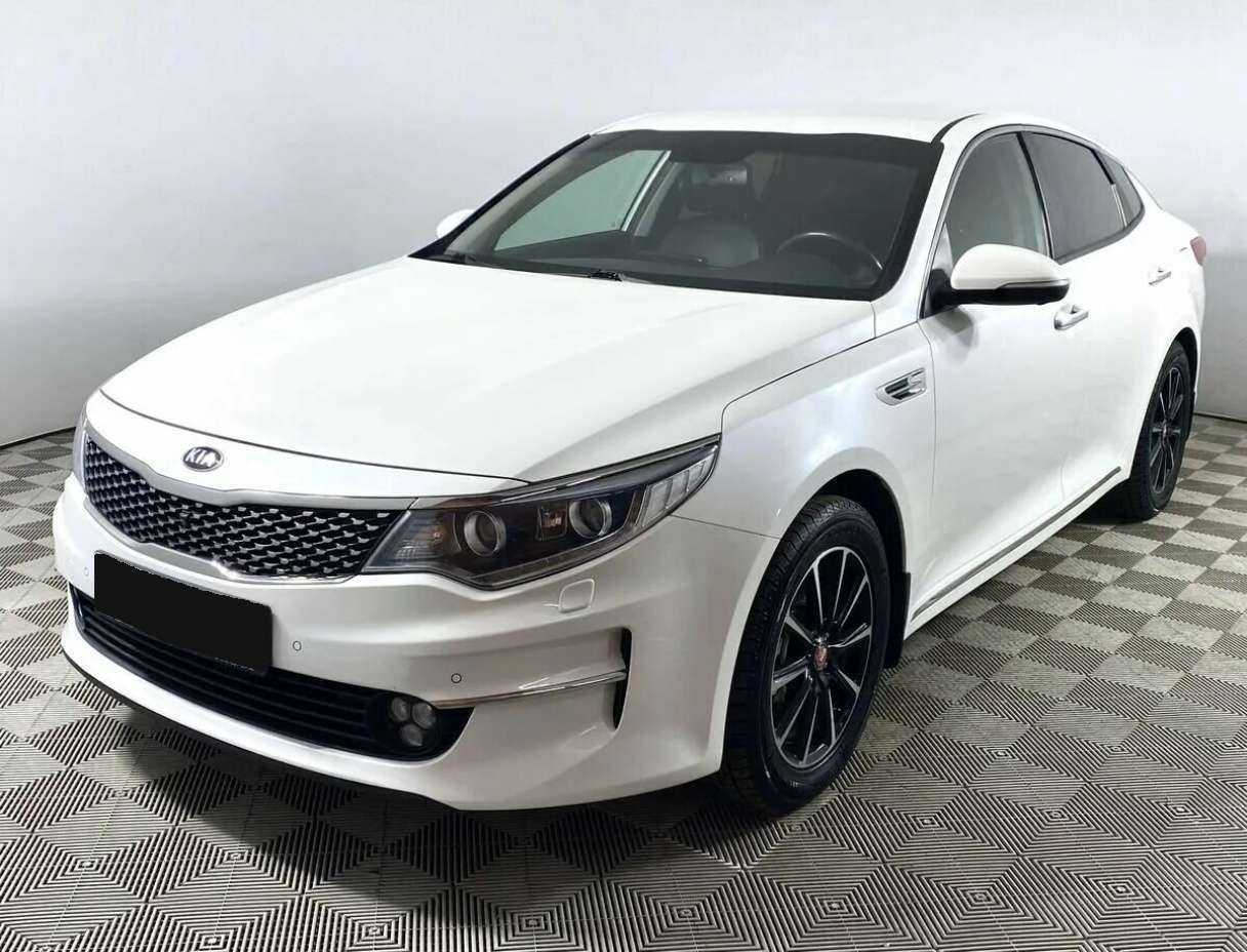 Kia Optima 2018 года с пробегом. Посмотреть фото