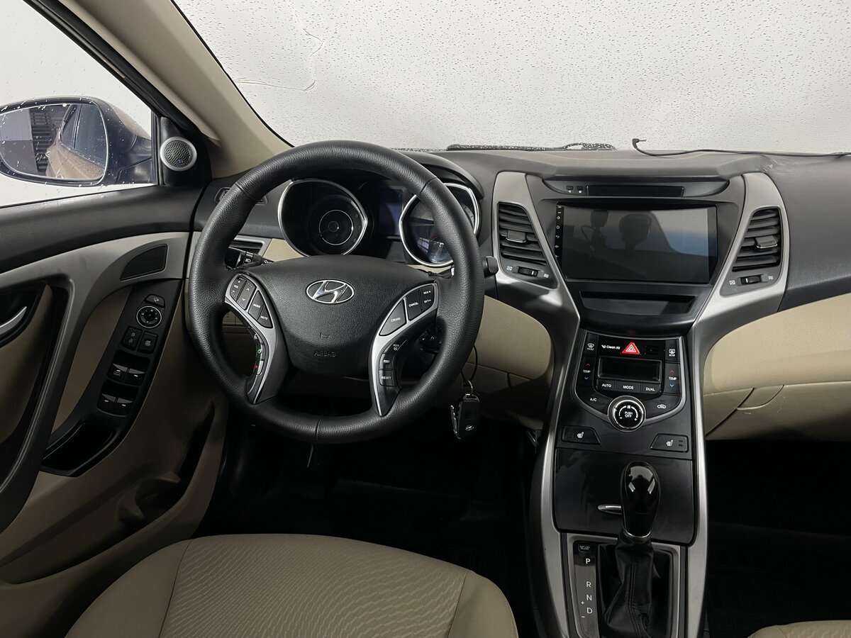 Hyundai Elantra 2014 года с пробегом. Фото: #6