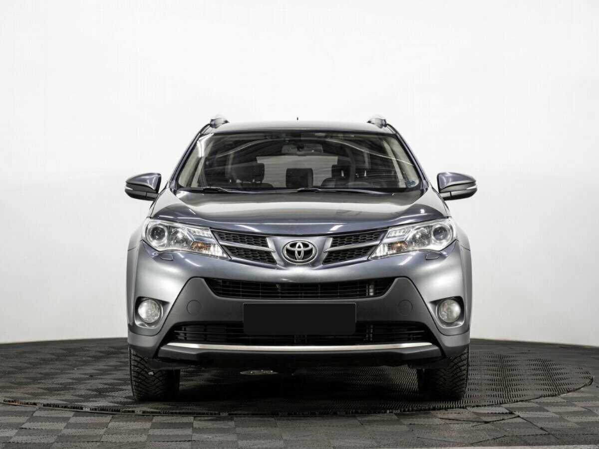 Toyota RAV4 2013 года с пробегом. Фото: #1