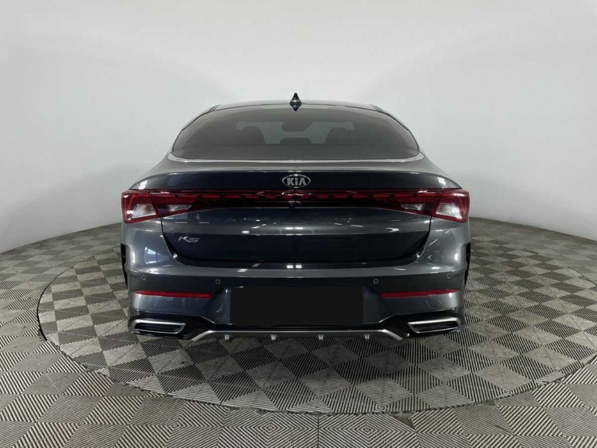 Kia K5 2021 года с пробегом. Фото: #2