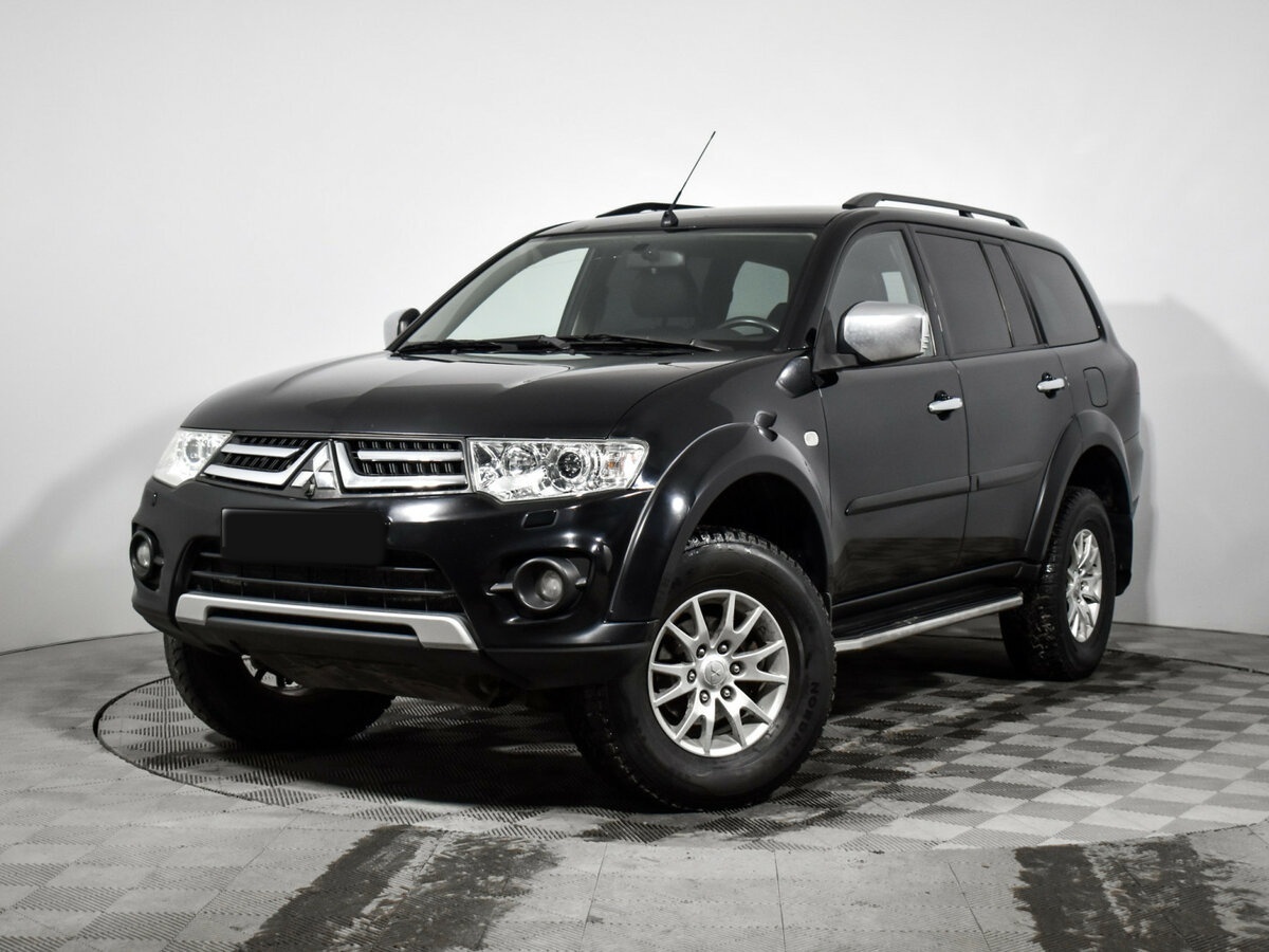 Mitsubishi Pajero Sport 2013 года с пробегом. Фото: #0
