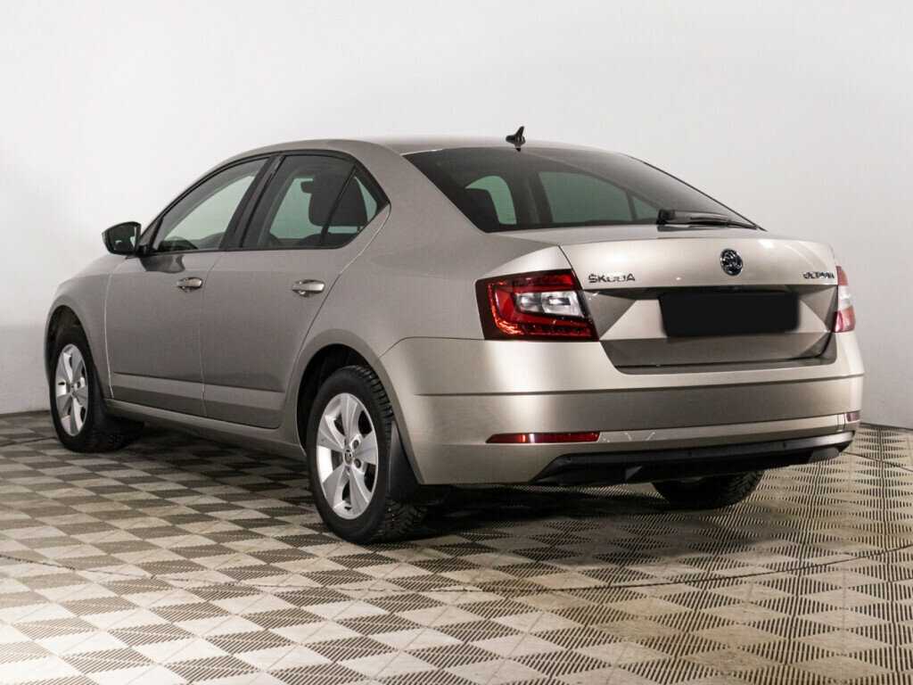 Skoda Octavia 2018 года с пробегом. Фото: #6