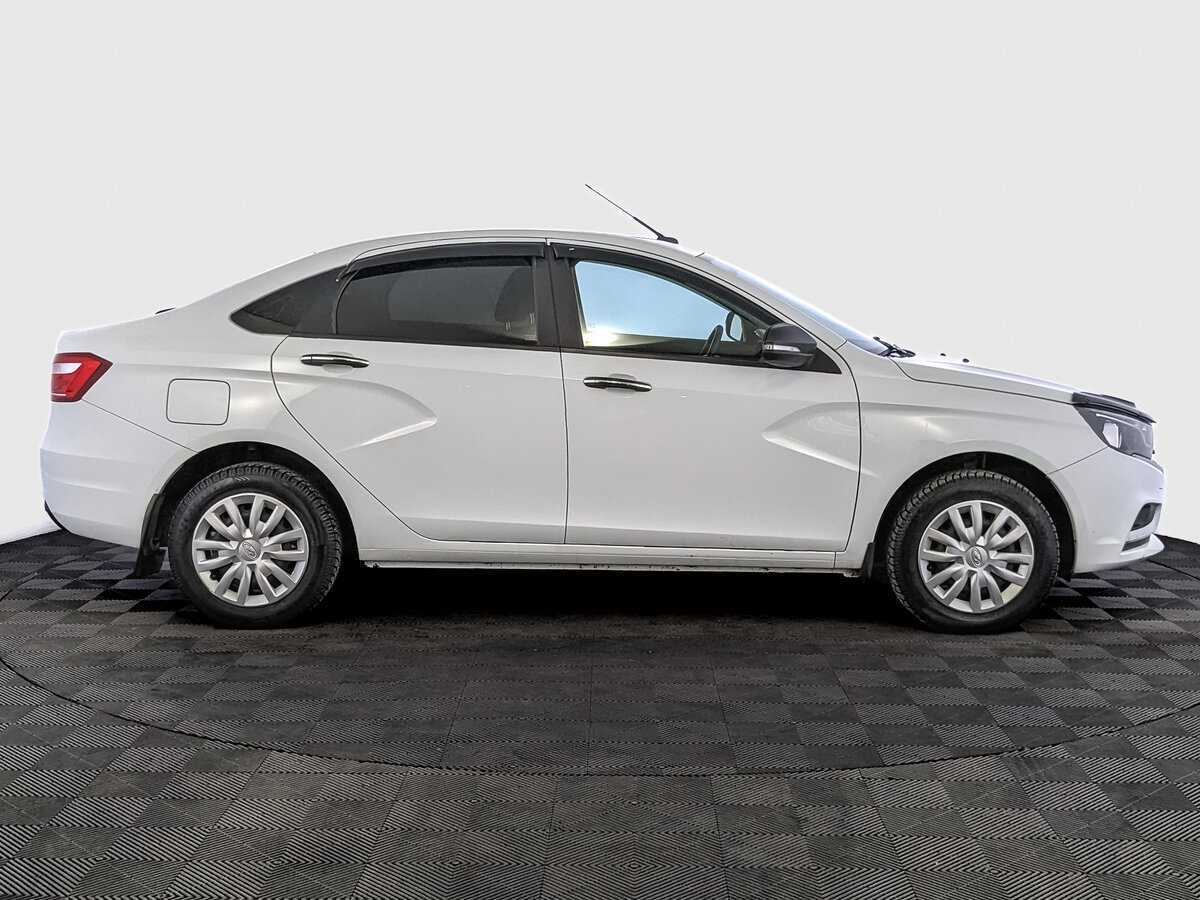 Lada (ВАЗ) Vesta 2021 года с пробегом. Фото: #3