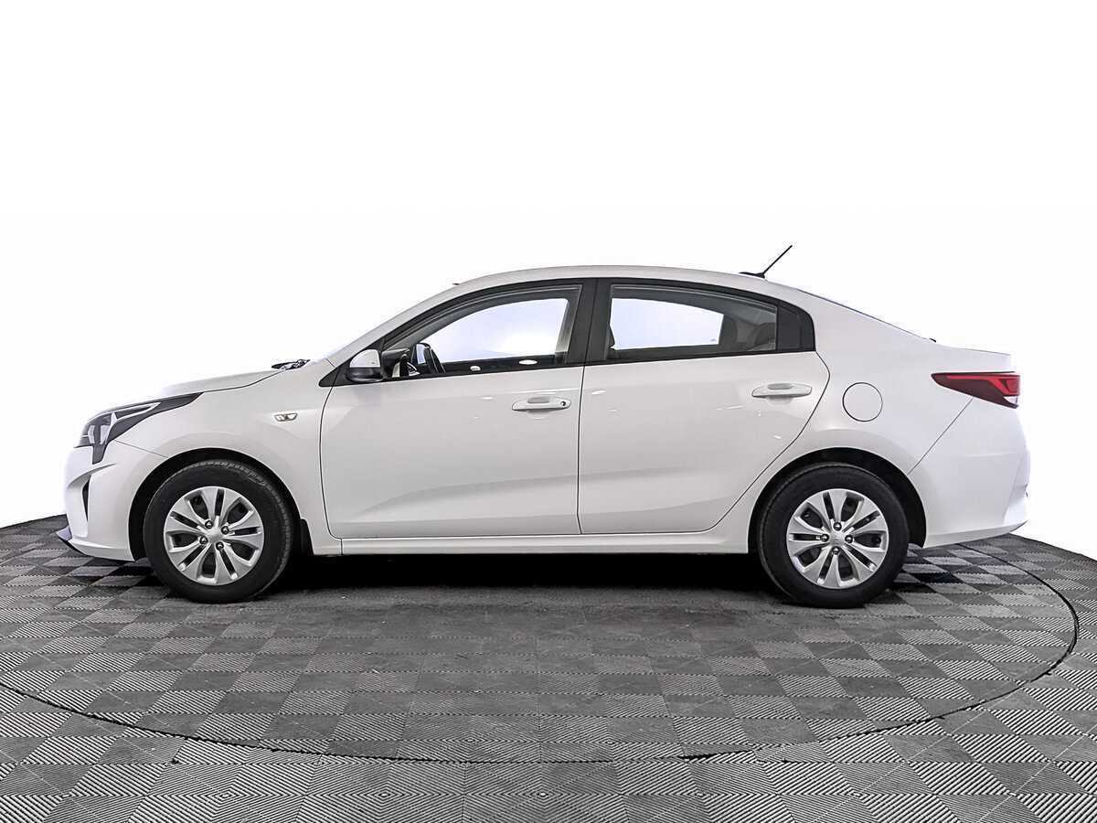 Kia Rio 2021 года с пробегом. Фото: #7