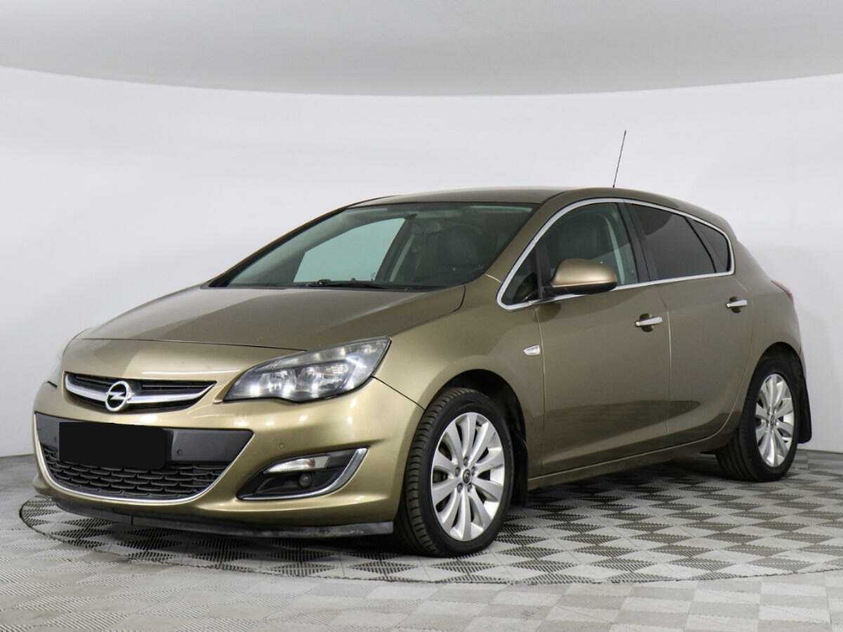 Opel Astra 2014 года с пробегом. Посмотреть фото