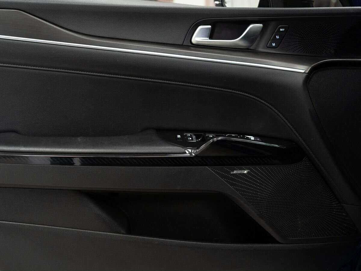 Kia K5 2020 года с пробегом. Фото: #14