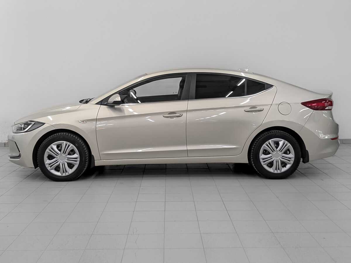 Hyundai Elantra 2017 года с пробегом. Фото: #7