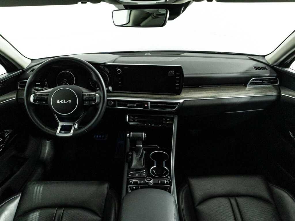 Kia K5 2022 года с пробегом. Фото: #12