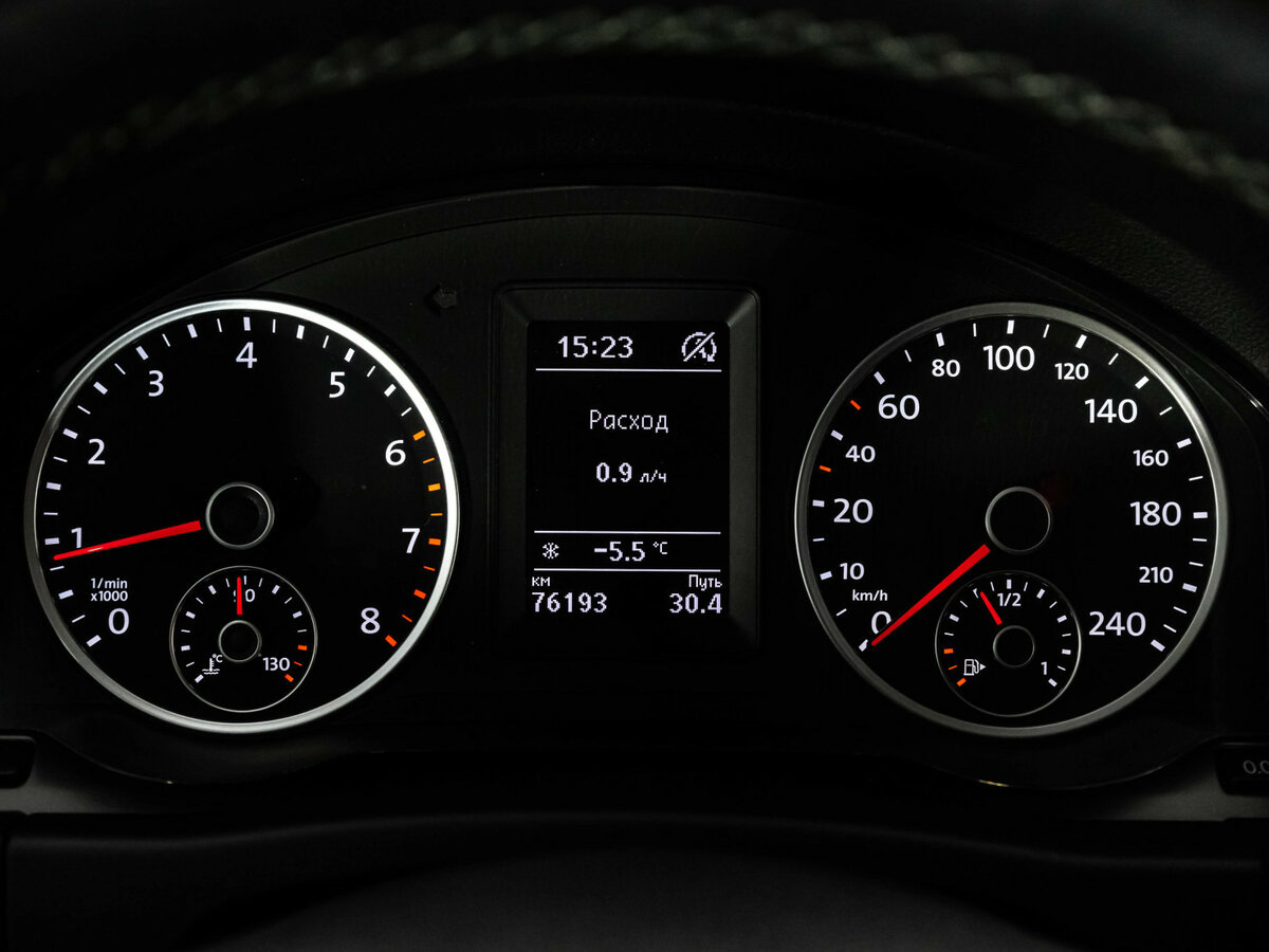 Volkswagen Tiguan 2014 года с пробегом. Фото: #20