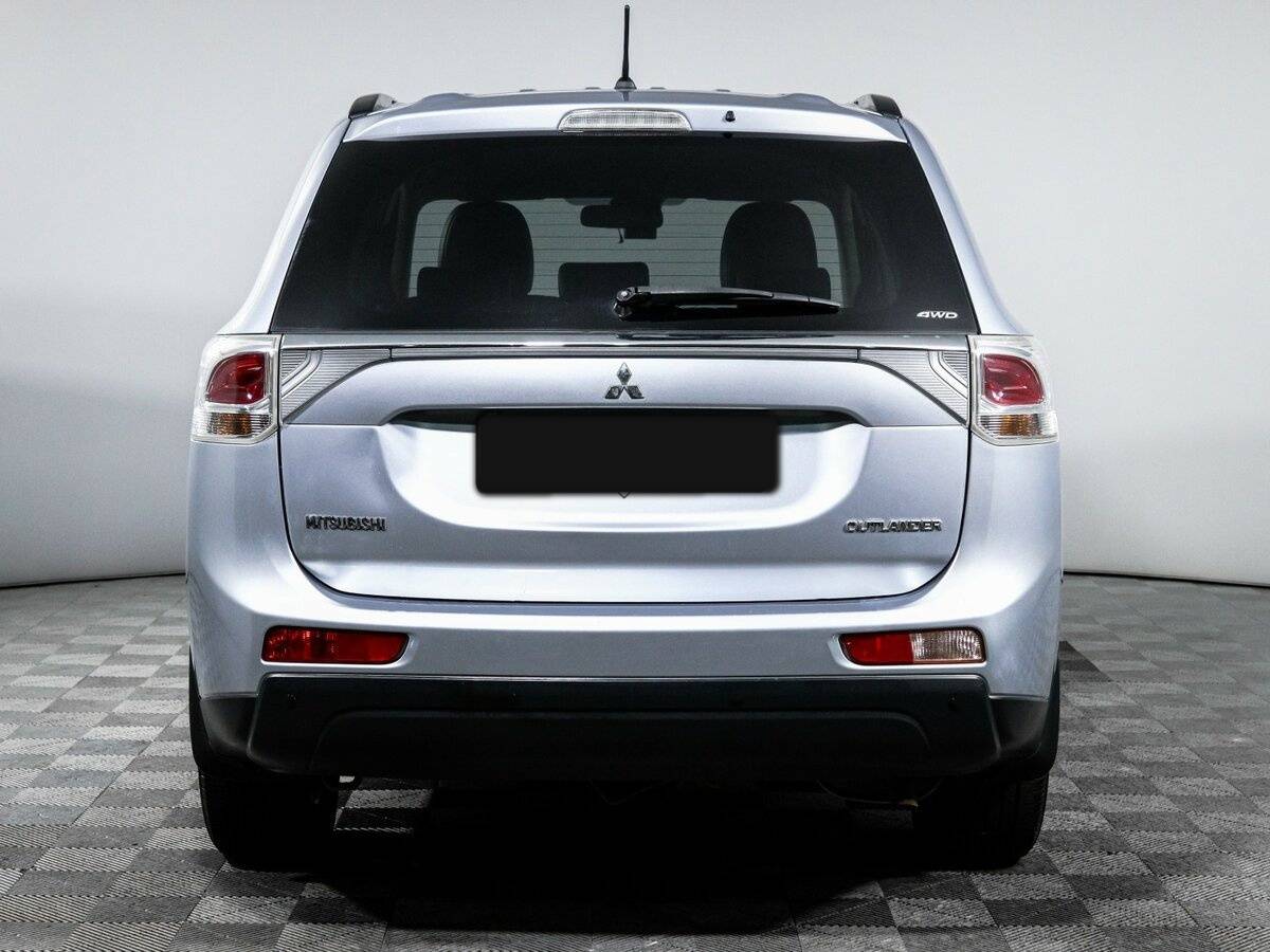Mitsubishi Outlander 2012 года с пробегом. Фото: #5