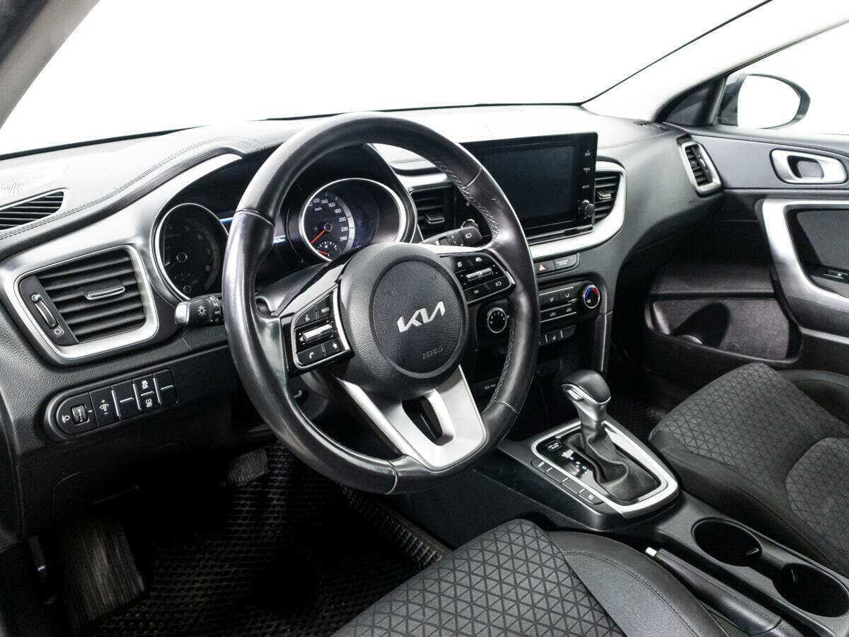 Kia Ceed 2022 года с пробегом. Фото: #10