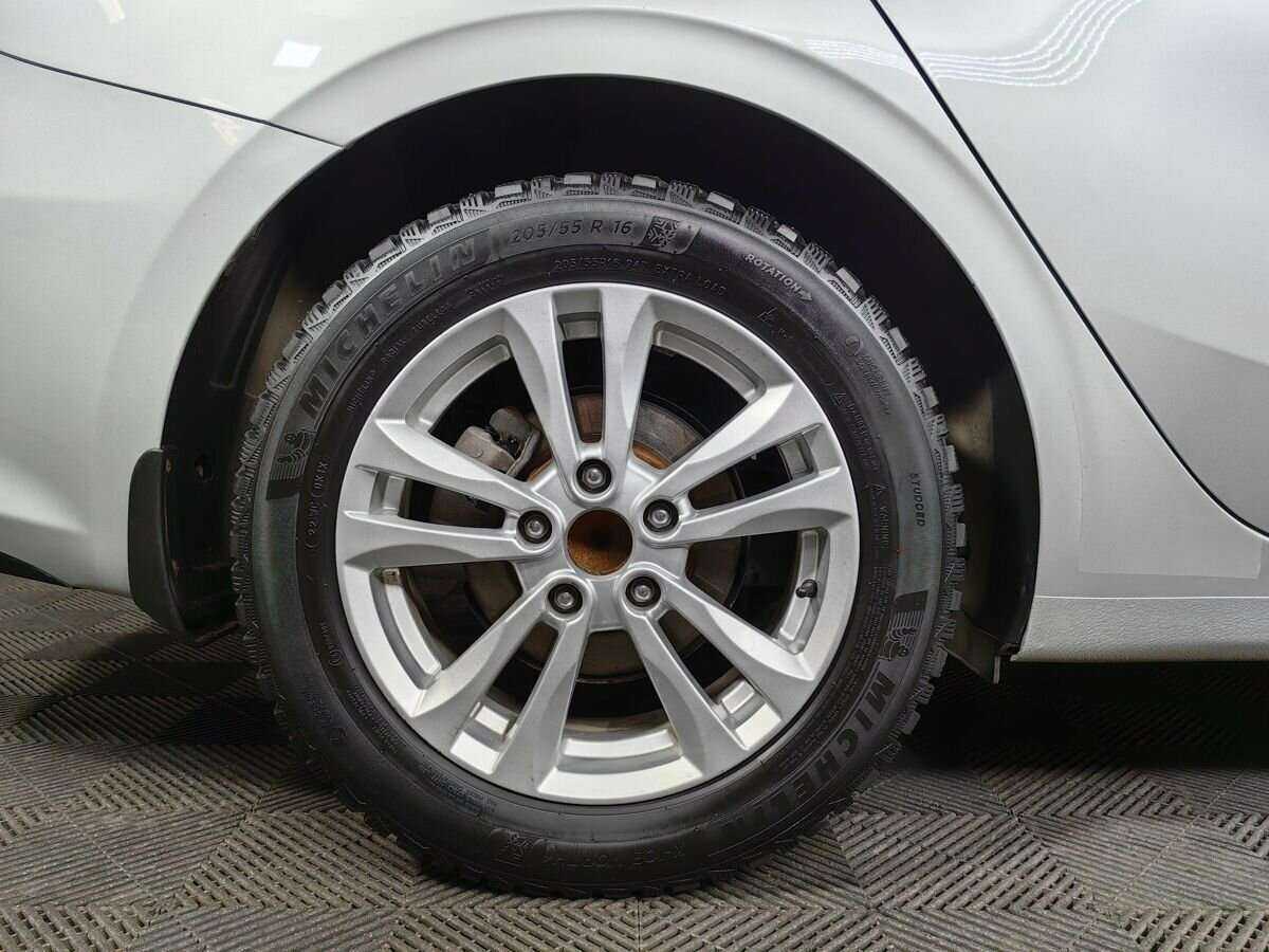 Kia Cerato 2019 года с пробегом. Фото: #15