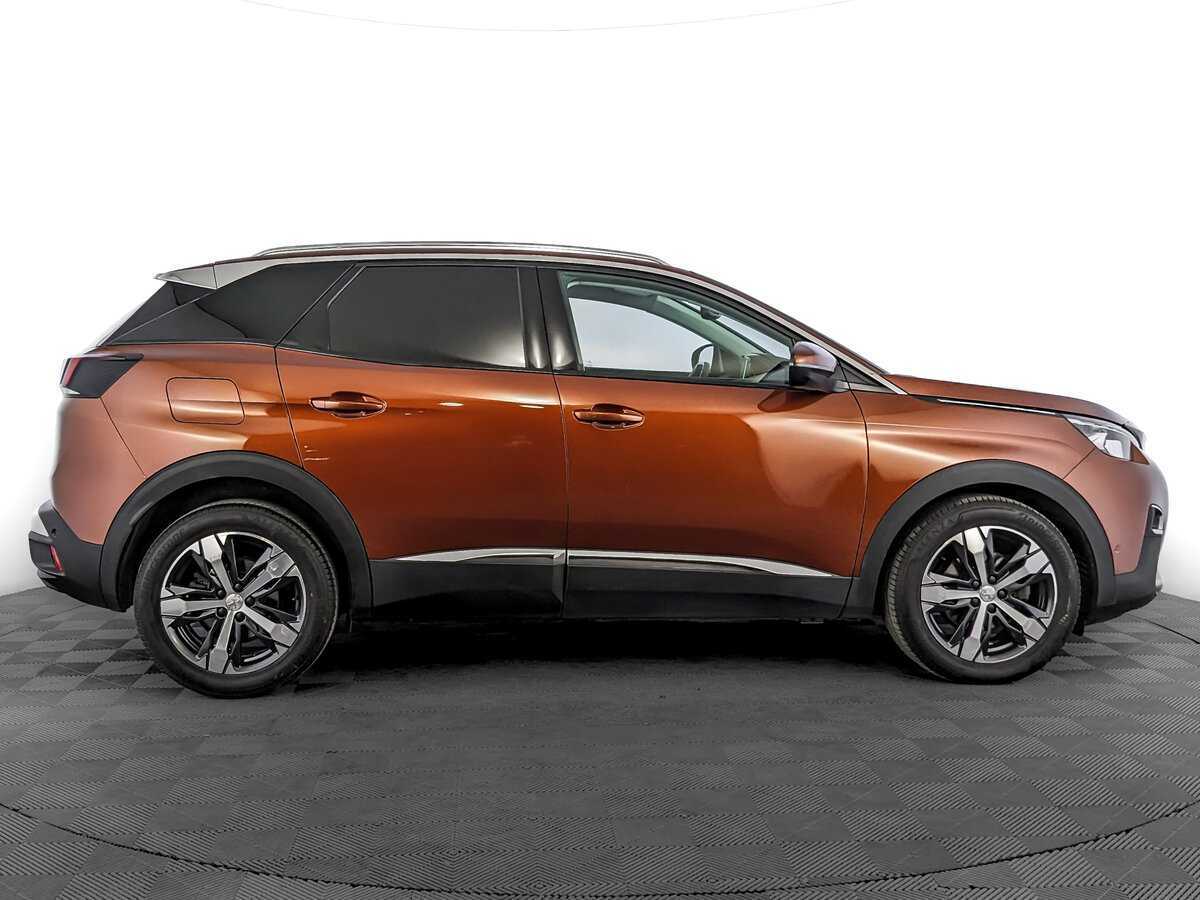 Peugeot 3008 2017 года с пробегом. Фото: #3