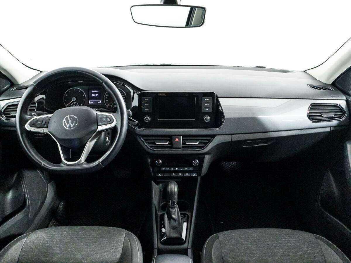 Volkswagen Polo 2021 года с пробегом. Фото: #12