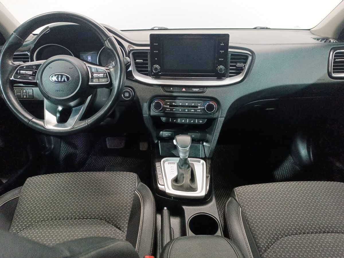 Kia Ceed 2021 года с пробегом. Фото: #8