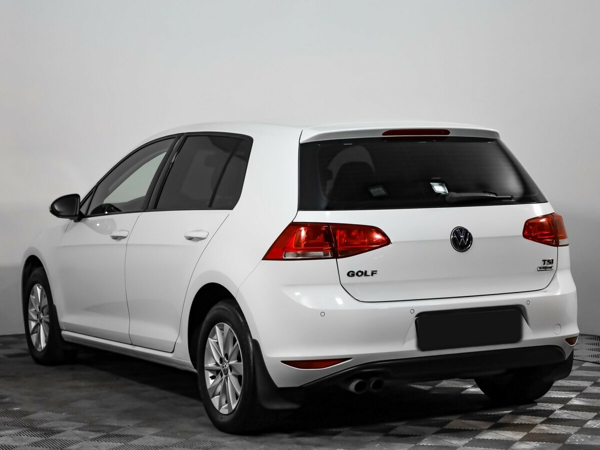 Volkswagen Golf 2015 года с пробегом. Фото: #5