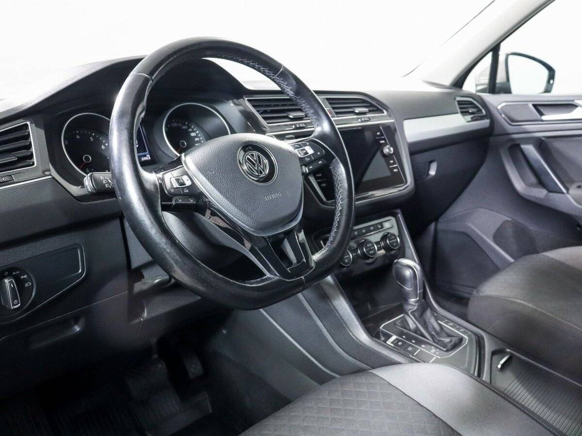 Volkswagen Tiguan 2017 года с пробегом. Фото: #10
