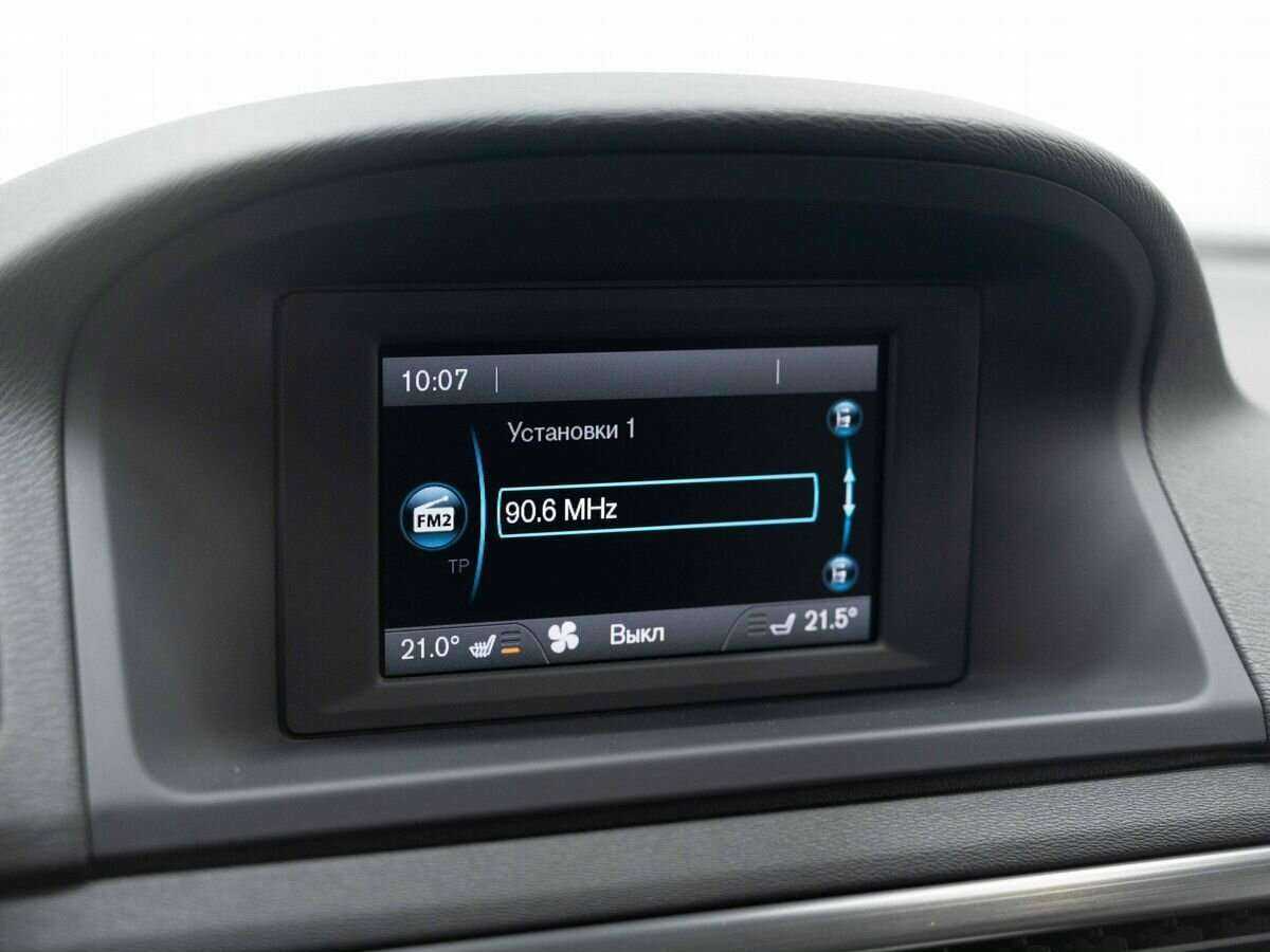 Volvo XC70 2016 года с пробегом. Фото: #16