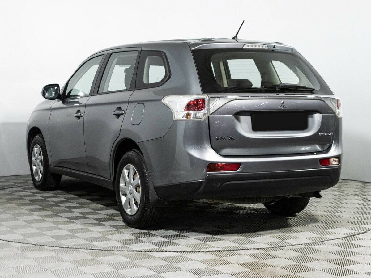 Mitsubishi Outlander 2013 года с пробегом. Фото: #6