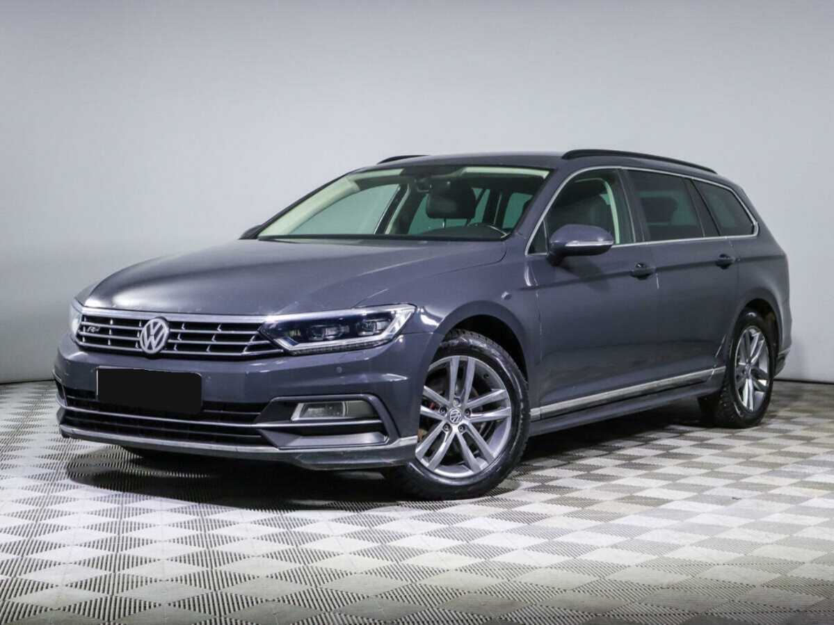 Volkswagen Passat 2017 года с пробегом. Посмотреть фото