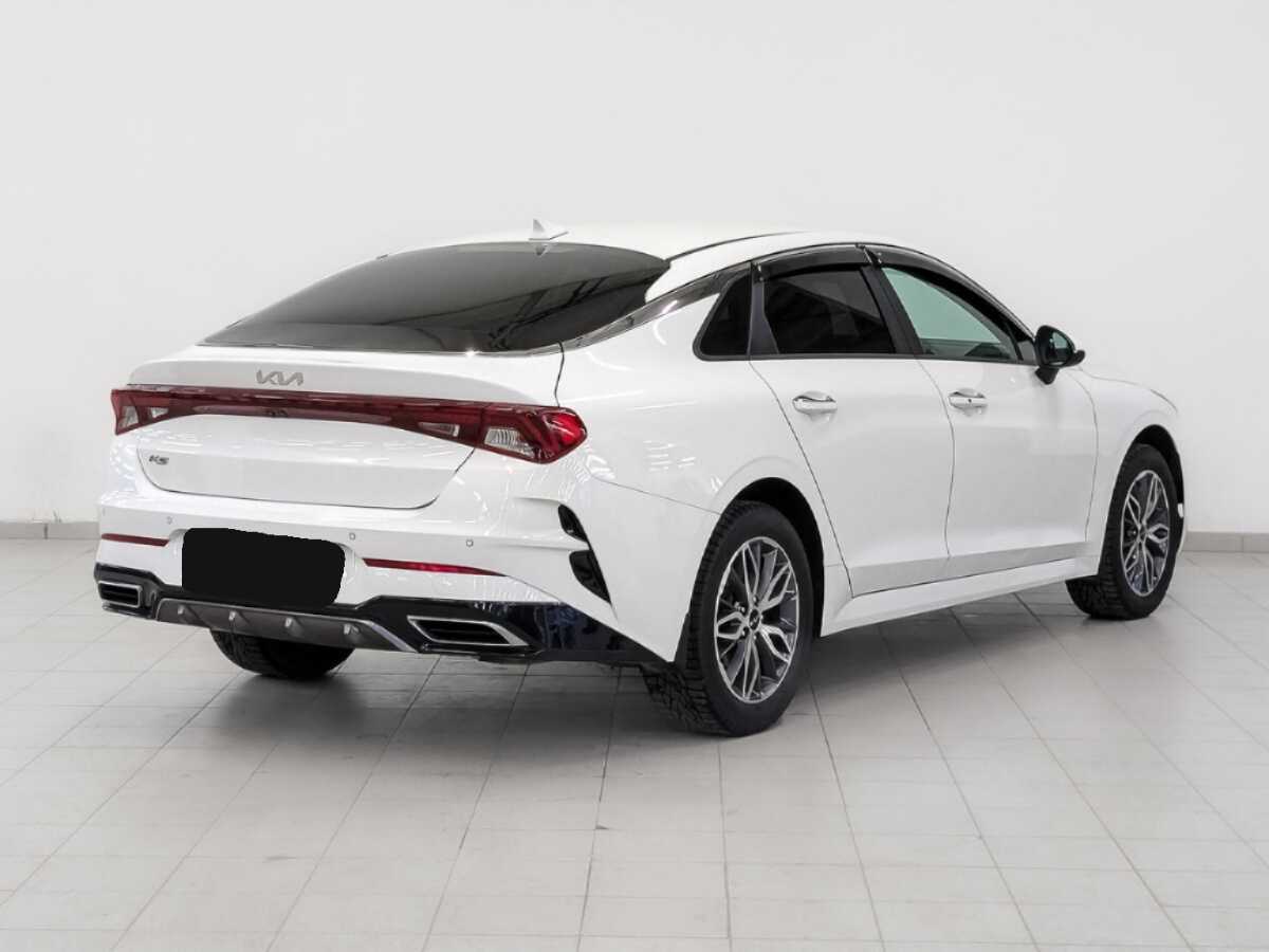 Kia K5 2022 года с пробегом. Фото: #4