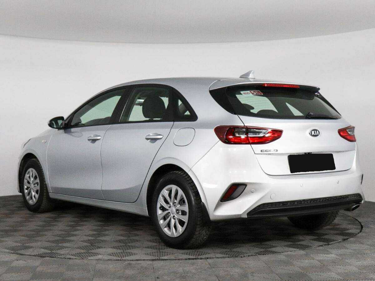 Kia Ceed 2019 года с пробегом. Фото: #5
