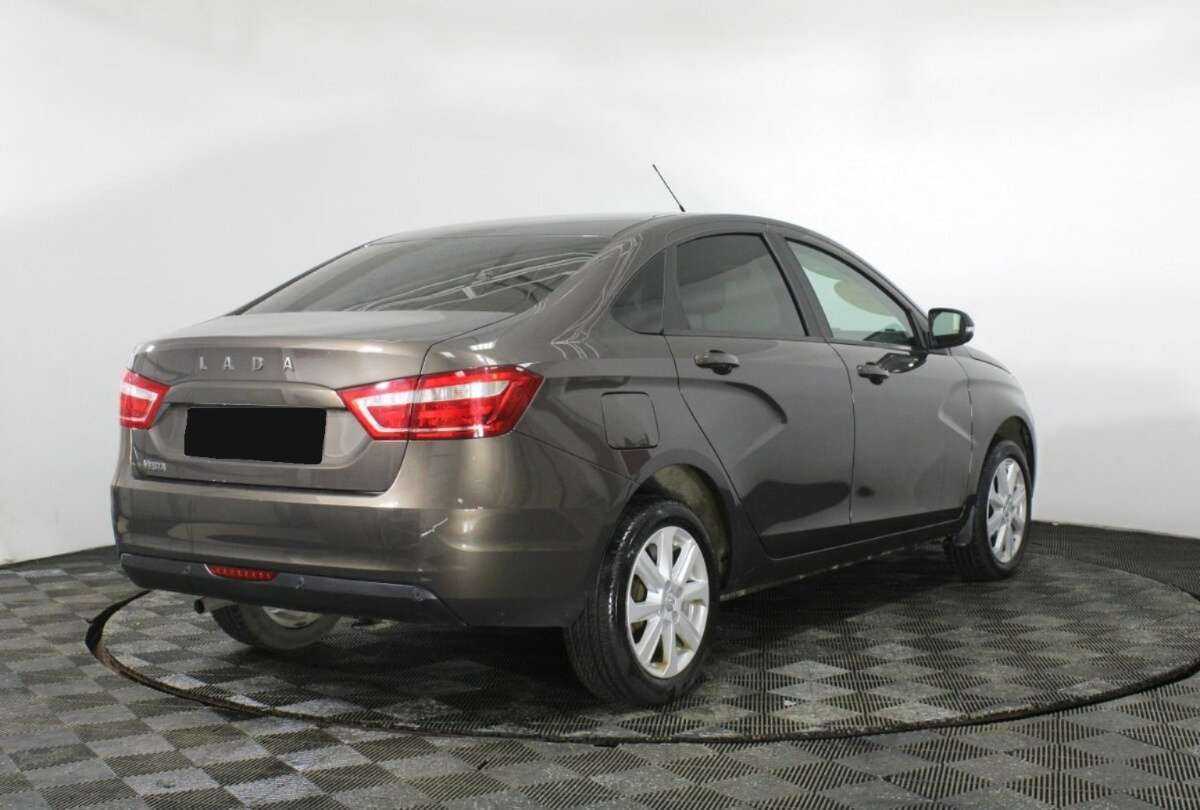 Lada (ВАЗ) Vesta 2022 года с пробегом. Фото: #2