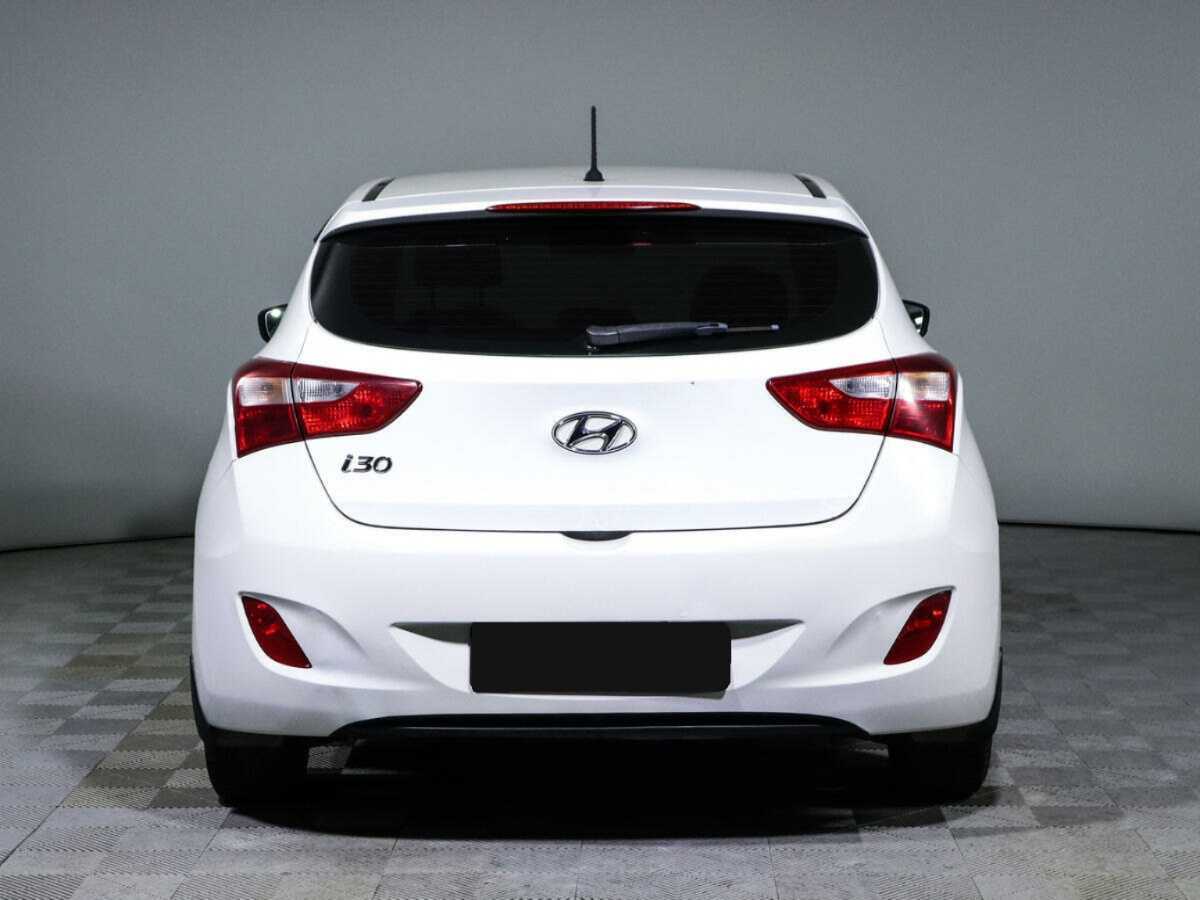 Hyundai i30 2013 года с пробегом. Фото: #5