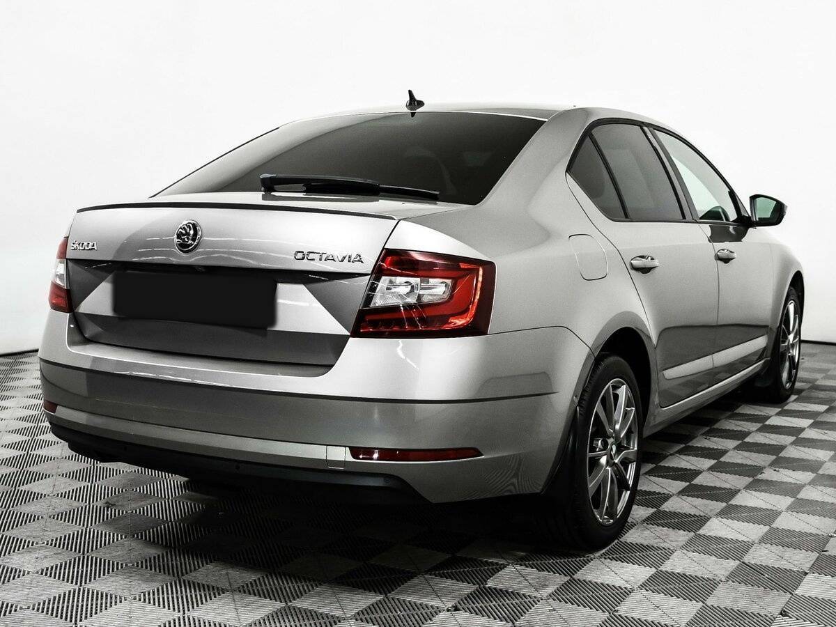 Skoda Octavia 2018 года с пробегом. Фото: #4