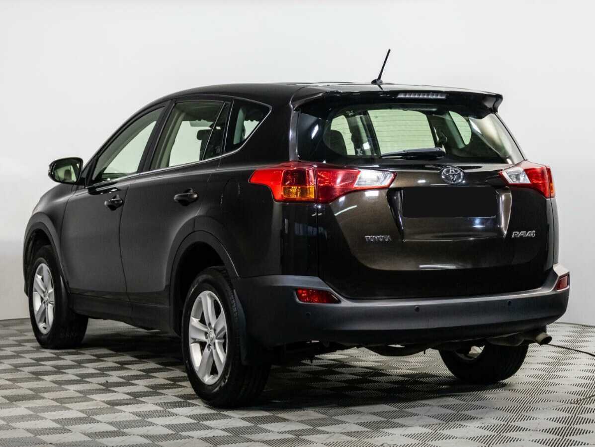 Toyota RAV4 2014 года с пробегом. Фото: #5