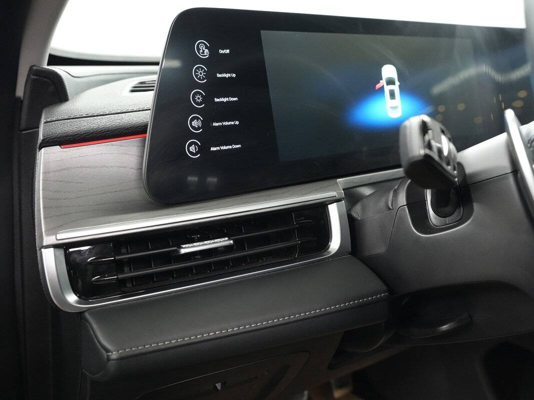 Chery Arrizo 8 2023 года с пробегом. Фото: #9