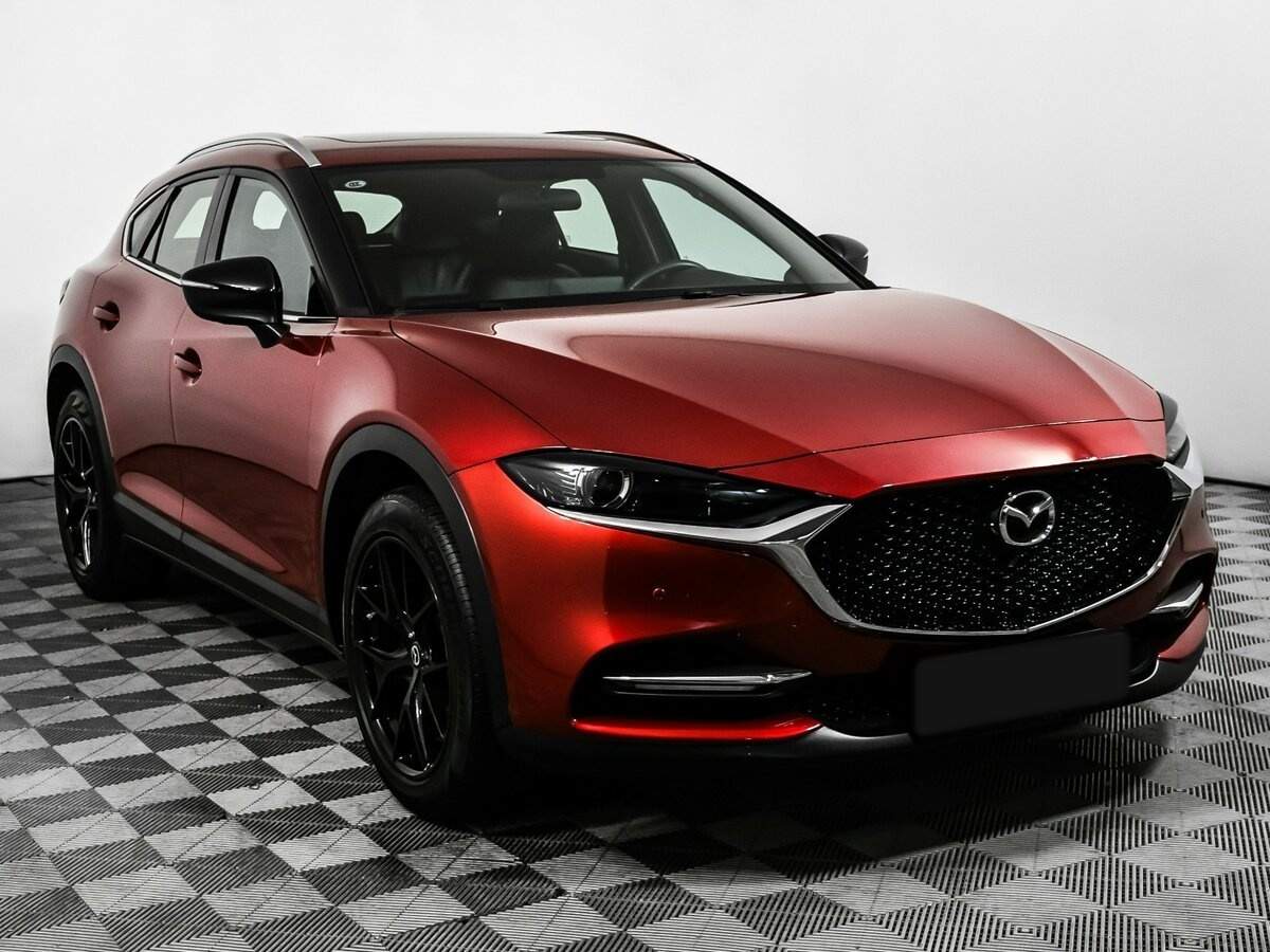 Mazda CX-4 2022 года с пробегом. Фото: #2