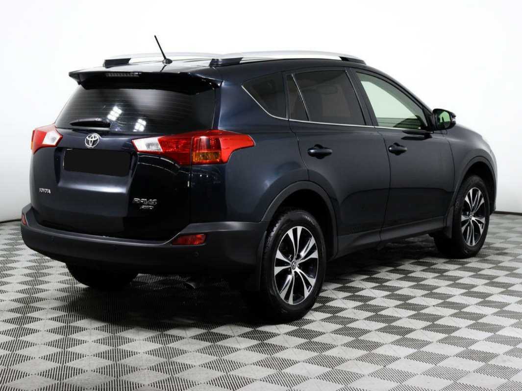 Toyota RAV4 2015 года с пробегом. Фото: #4